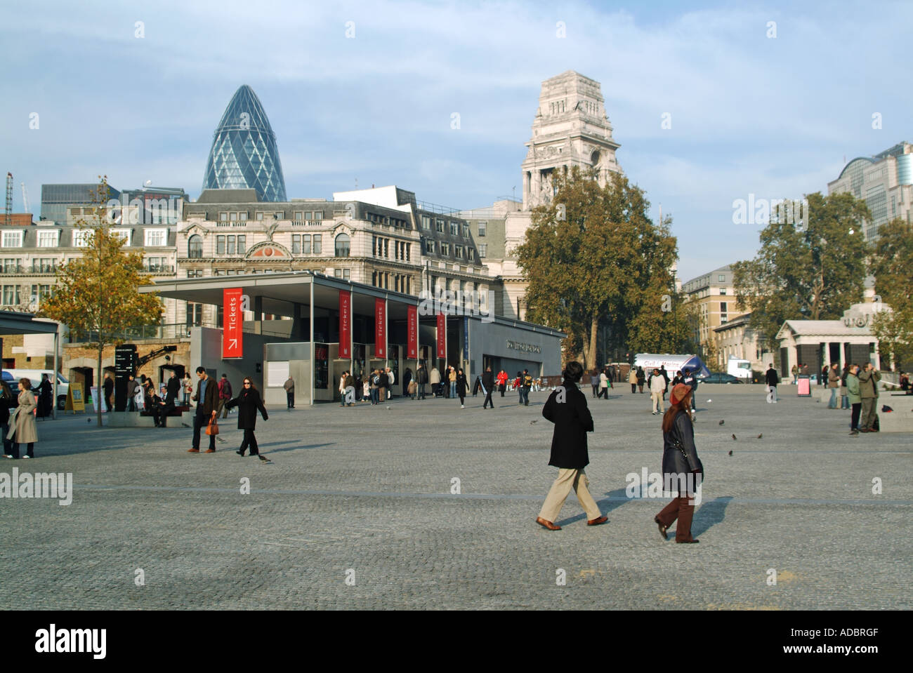 Tower Hill approche rénové et l'achat du billet, à proximité de l'entrée pour la Tour de Londres Banque D'Images