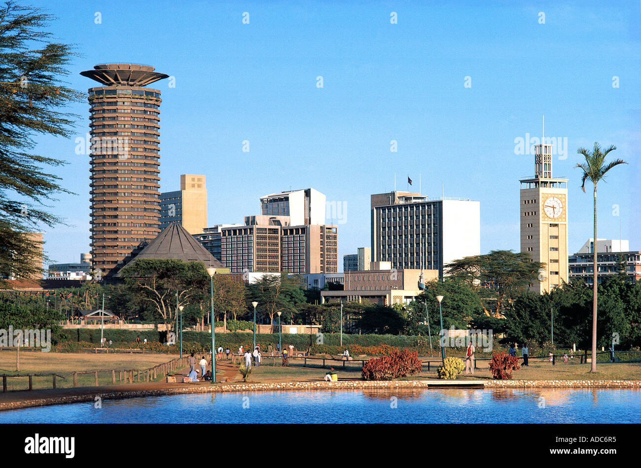 Nairobi city skyline vu de Uhuru Park Nairobi Kenya Afrique de l'Est Banque D'Images