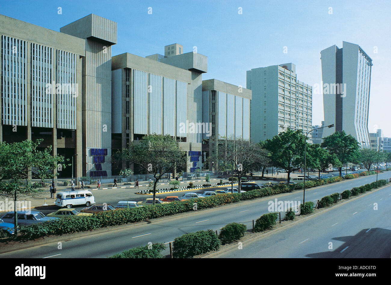 Les immeubles de bureaux sur l'avenue Haile Selassie, Nairobi Kenya Afrique de l'Est Banque D'Images