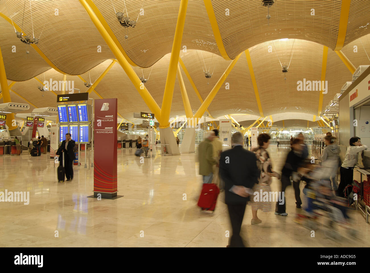 Le terminal T4 de l'aéroport de Barajas Madrid Banque D'Images