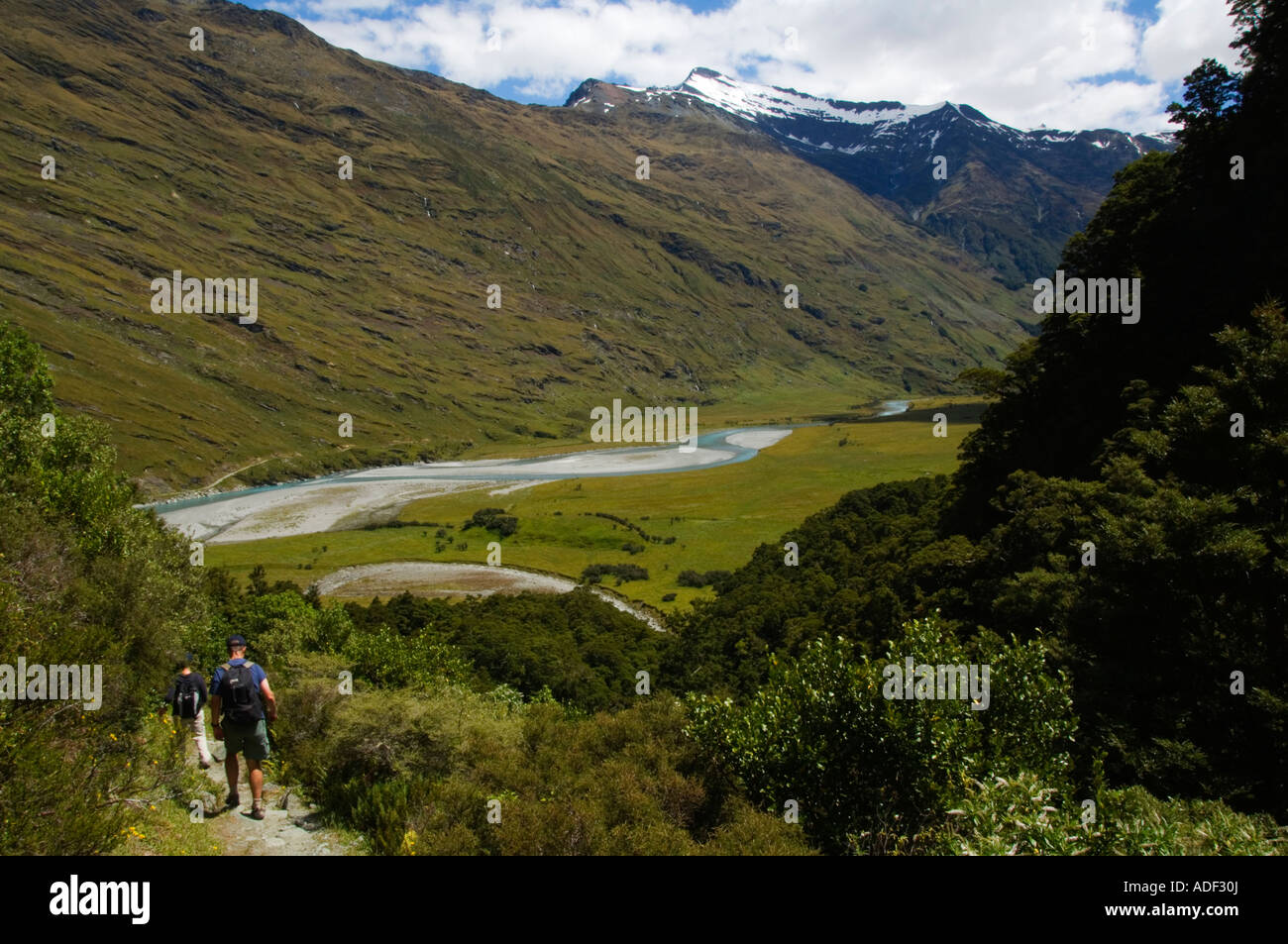 L'île du Sud Nouvelle-zélande Mount Aspiring National Park randonneurs sur la piste de randonnée Glacier Rob Roy Banque D'Images