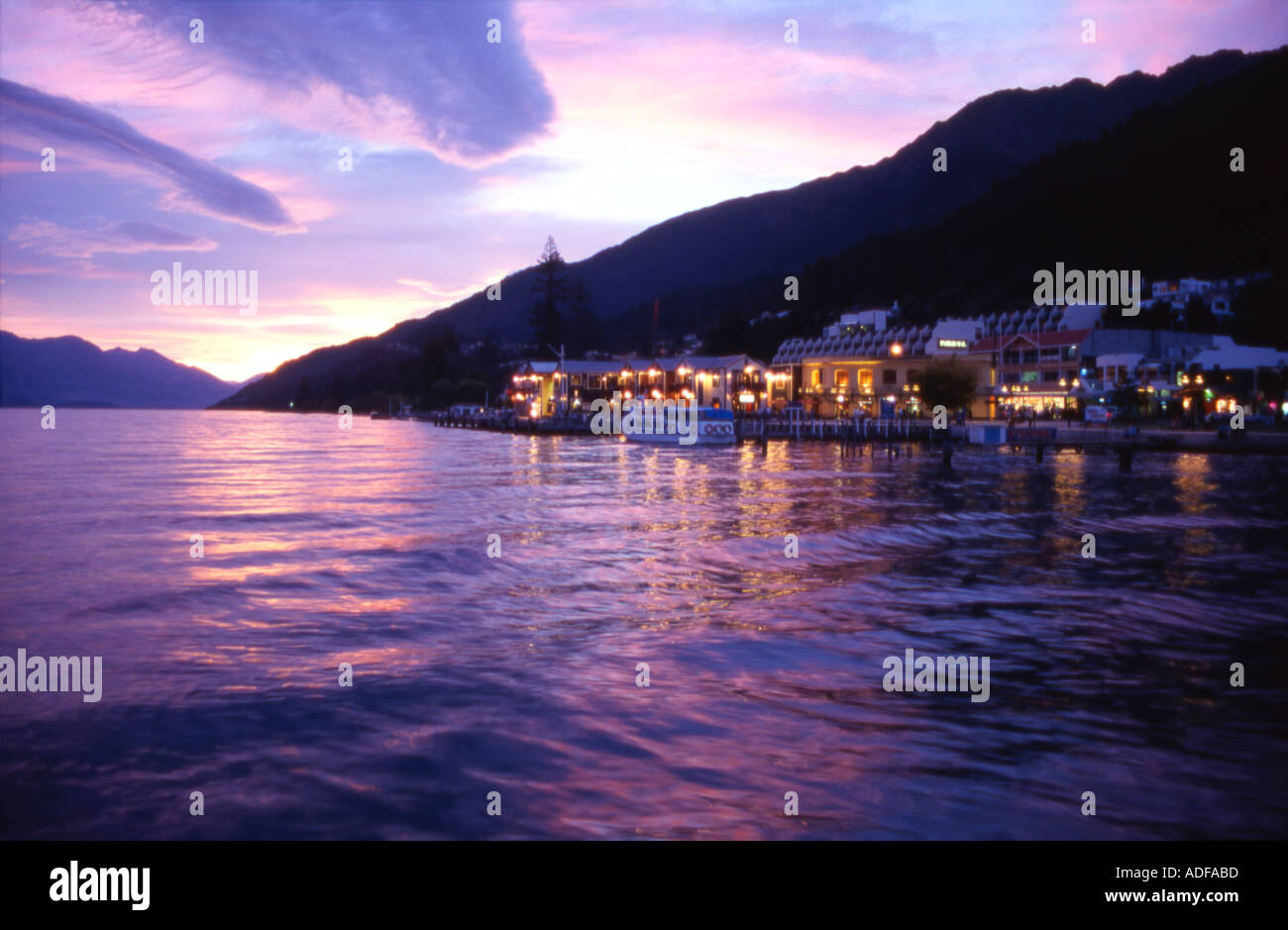 Coucher du soleil à Queenstown ile sud Nouvelle Zelande Banque D'Images