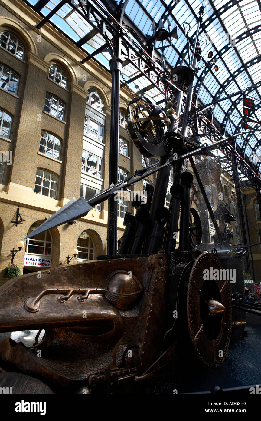 Interior shot of hays galleria sur hays wharf sur la rive sud de Londres Angleterre Royaume-Uni europe Banque D'Images