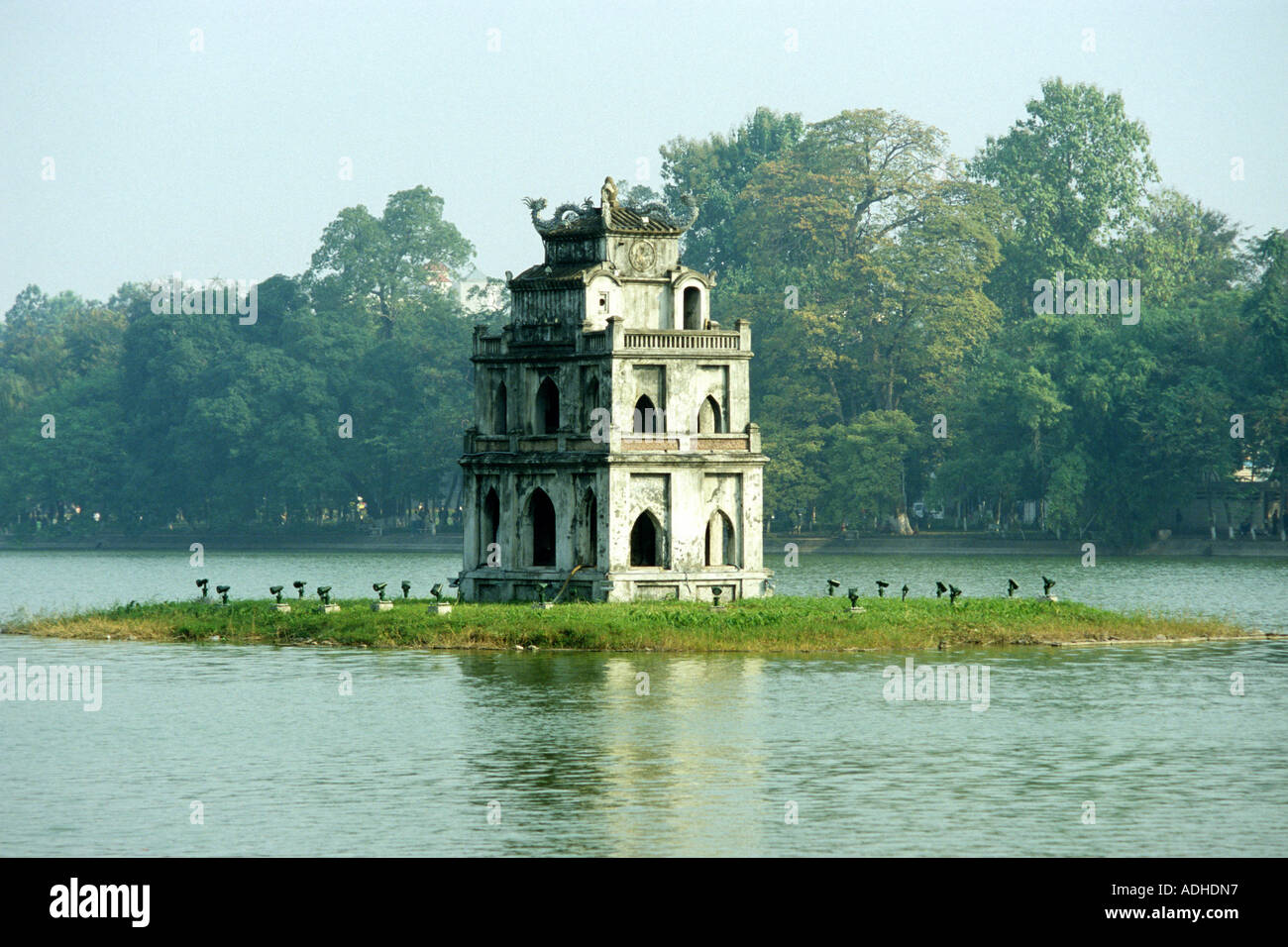 Thap Rua, la Tour de la tortue, sur le lac Hoan Kiem, Hanoi Old Quarter, Viet Nam Banque D'Images