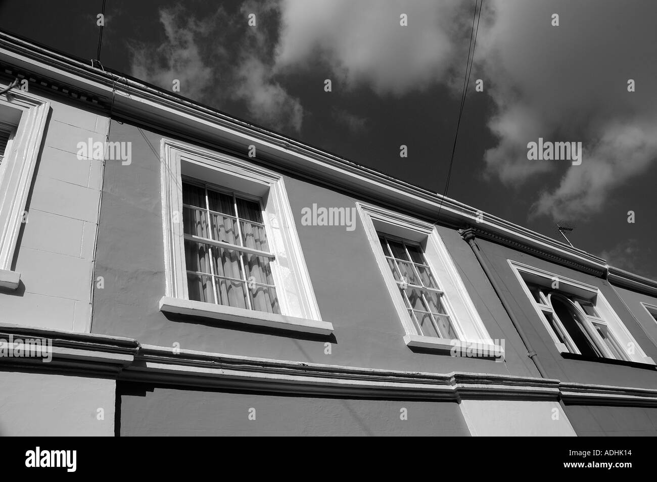 Une rangée de maisons en anglais Georgioan Notting Hill Londres Banque D'Images