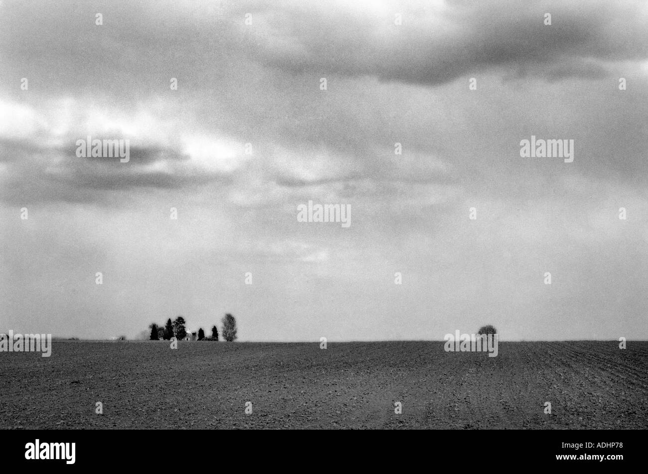 Une ferme dans la salle county illinois midwest grain noir et blanc photographie photos photo paysage farm Banque D'Images