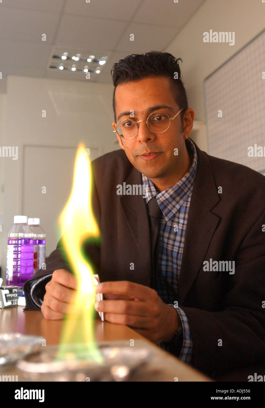 Auteur et mathématicien Simon Singh frère de nouveau look fondateur Tom Singh Banque D'Images