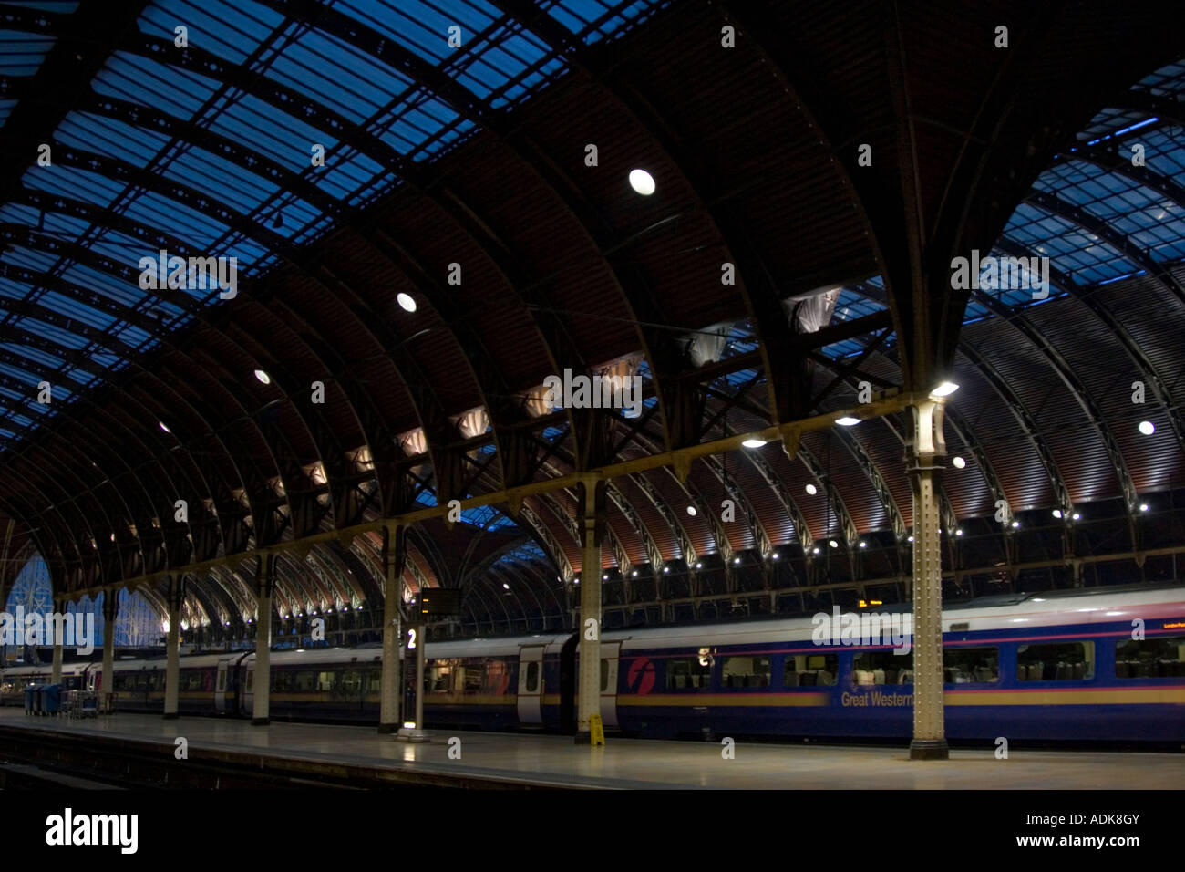 La gare de Paddington Londres Terminus Banque D'Images