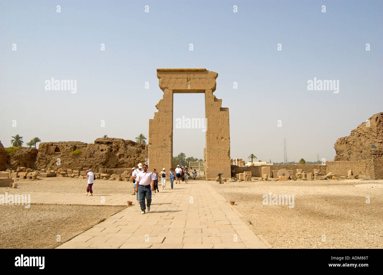 L'entrée au Temple de Dendérah Dendérah Egypte,complexe Banque D'Images