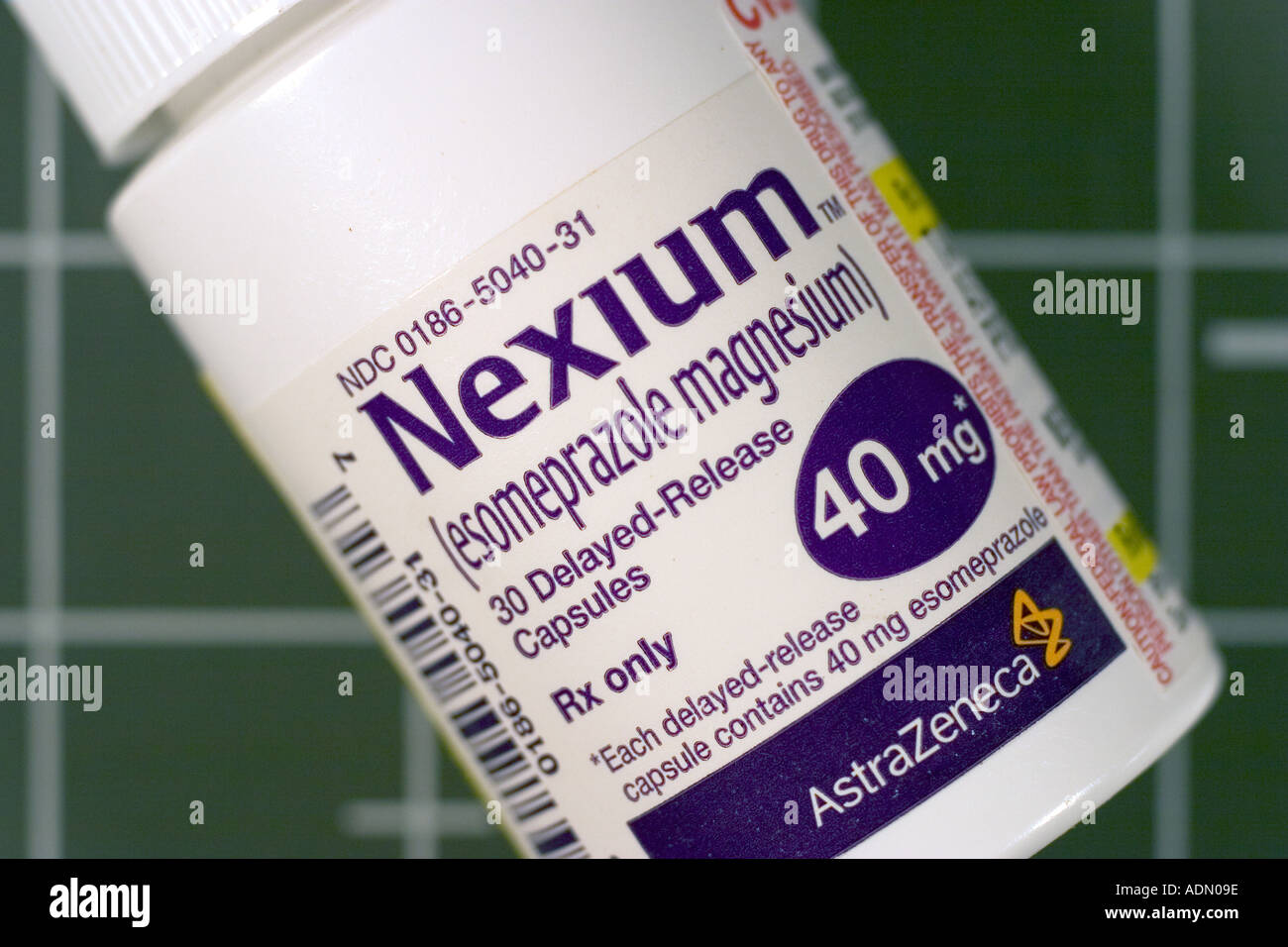 Étiquette de prescription medicine bottle pour Nexium Banque D'Images