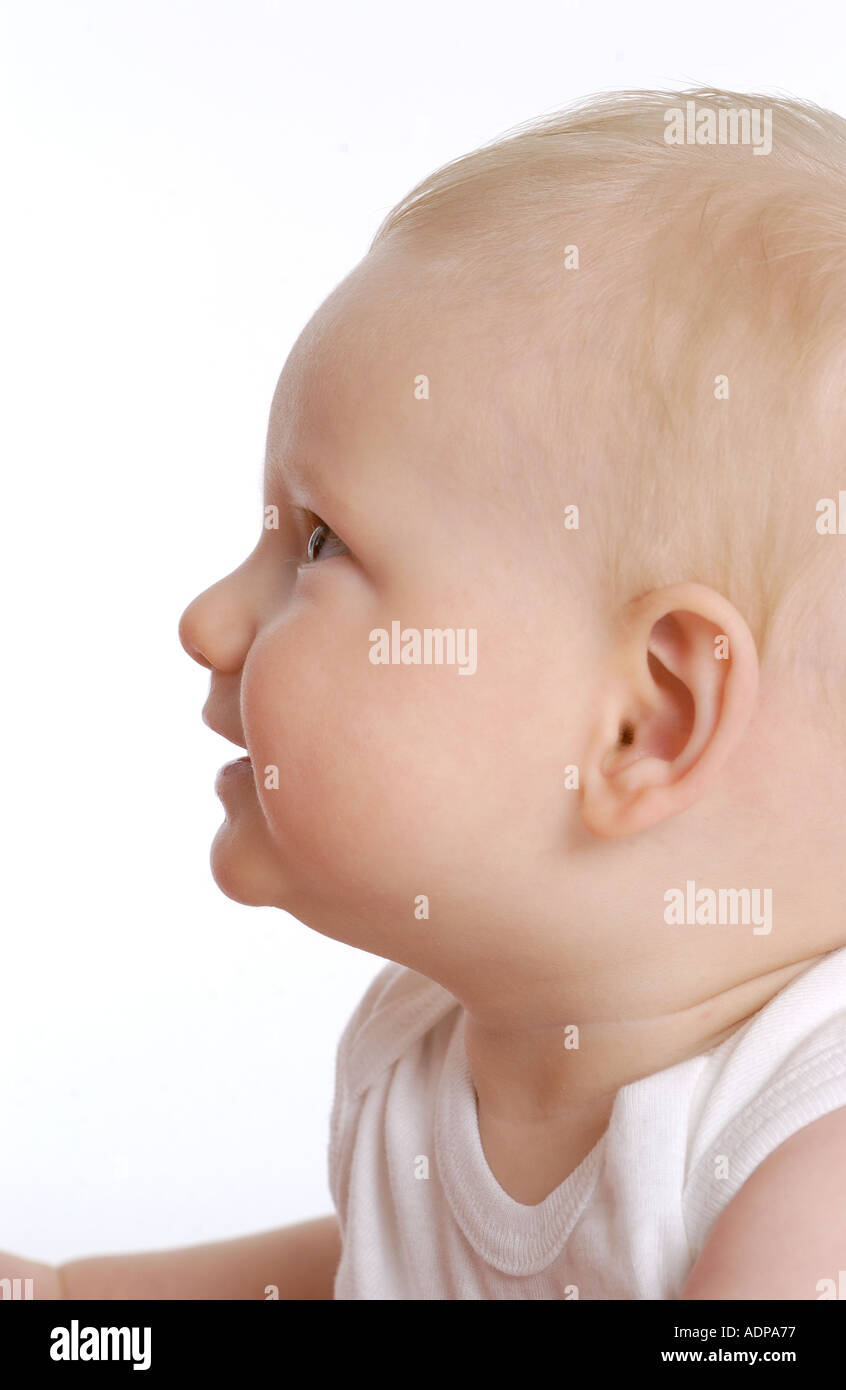 Bebe Portrait En Profil Photo Stock Alamy