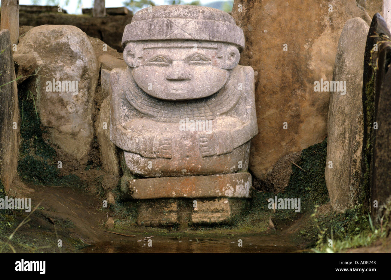 Sculpture colombienne avant San Agustin Colombie Photo Stock - Alamy
