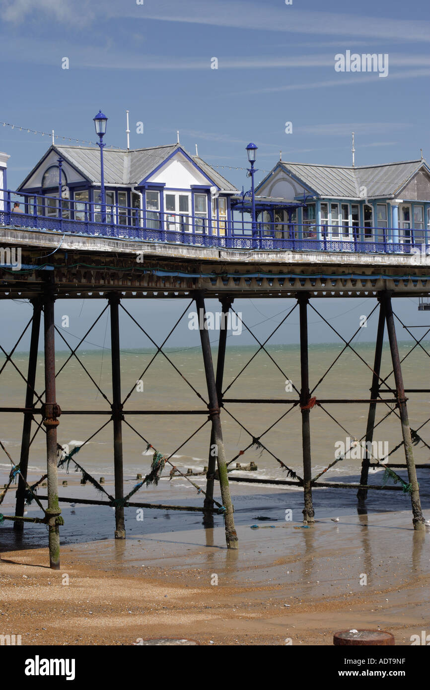 La jetée de la ville balnéaire d'Eastbourne East Sussex Grande-bretagne UK Banque D'Images