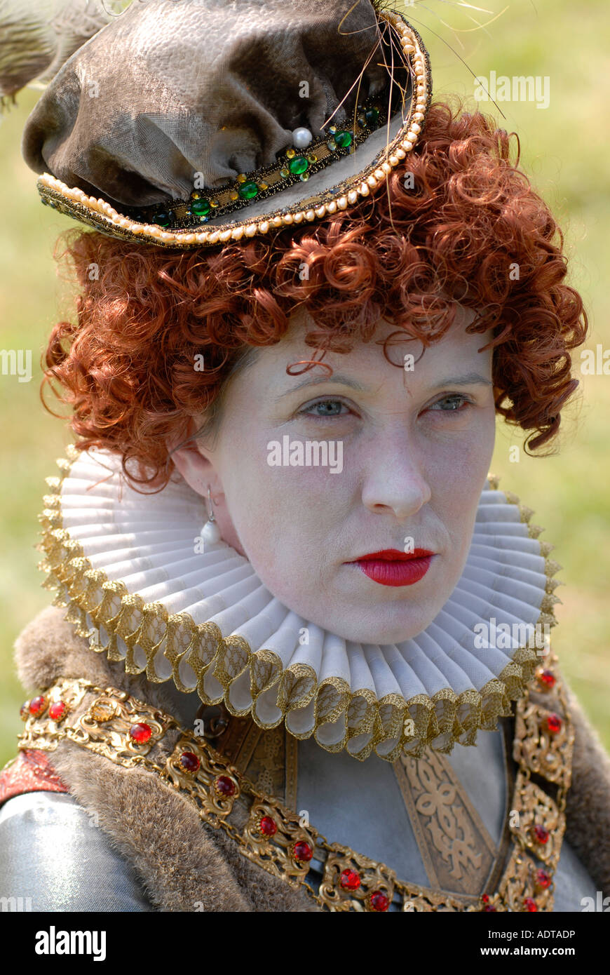 Becca Holland comme la reine Elizabeth 1re à l'English Heritage Festival de l'histoire 2007 Banque D'Images