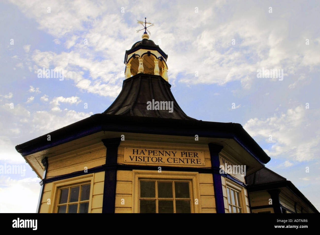 Ha'penny Victorian Pier Centre d'Harwich Banque D'Images