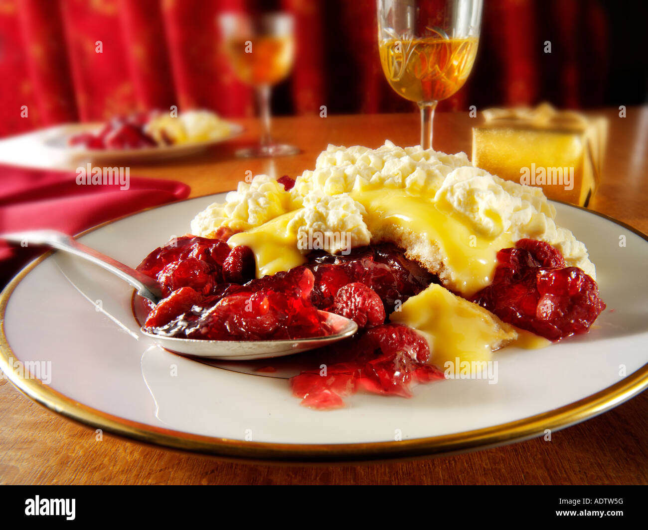 Sherry trifle dessert traditionnel Banque D'Images