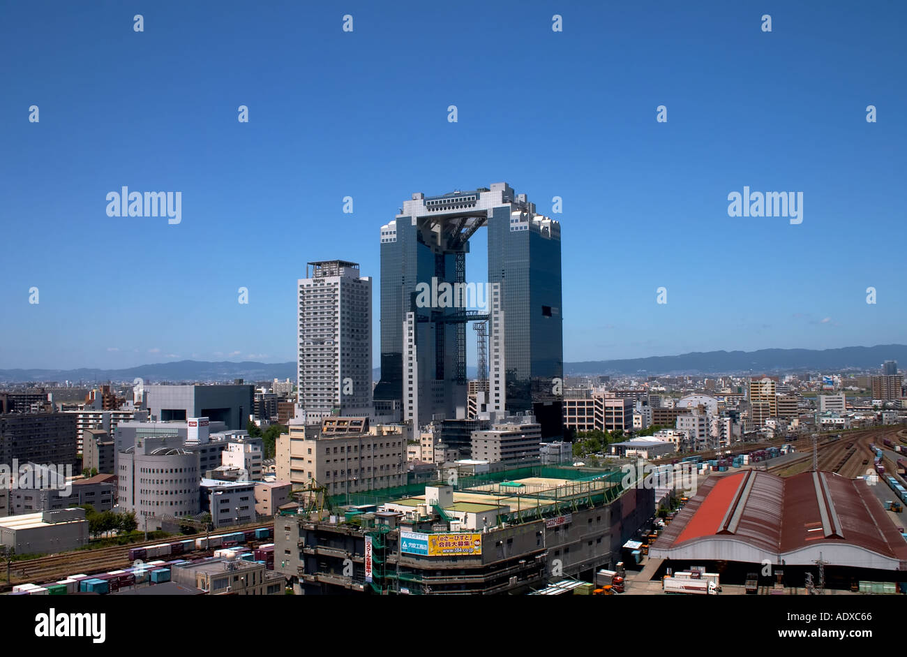 Le ciel Umeda à Osaka au Japon et paysage urbain environnant Banque D'Images