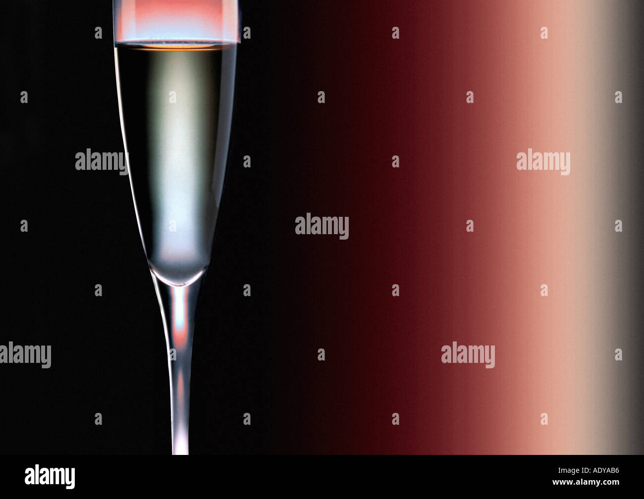 Je célébrations détail verre champagne liquide côté chic au large de vinification vinification toile de verre alimentaire cristal misce conceptuel Banque D'Images