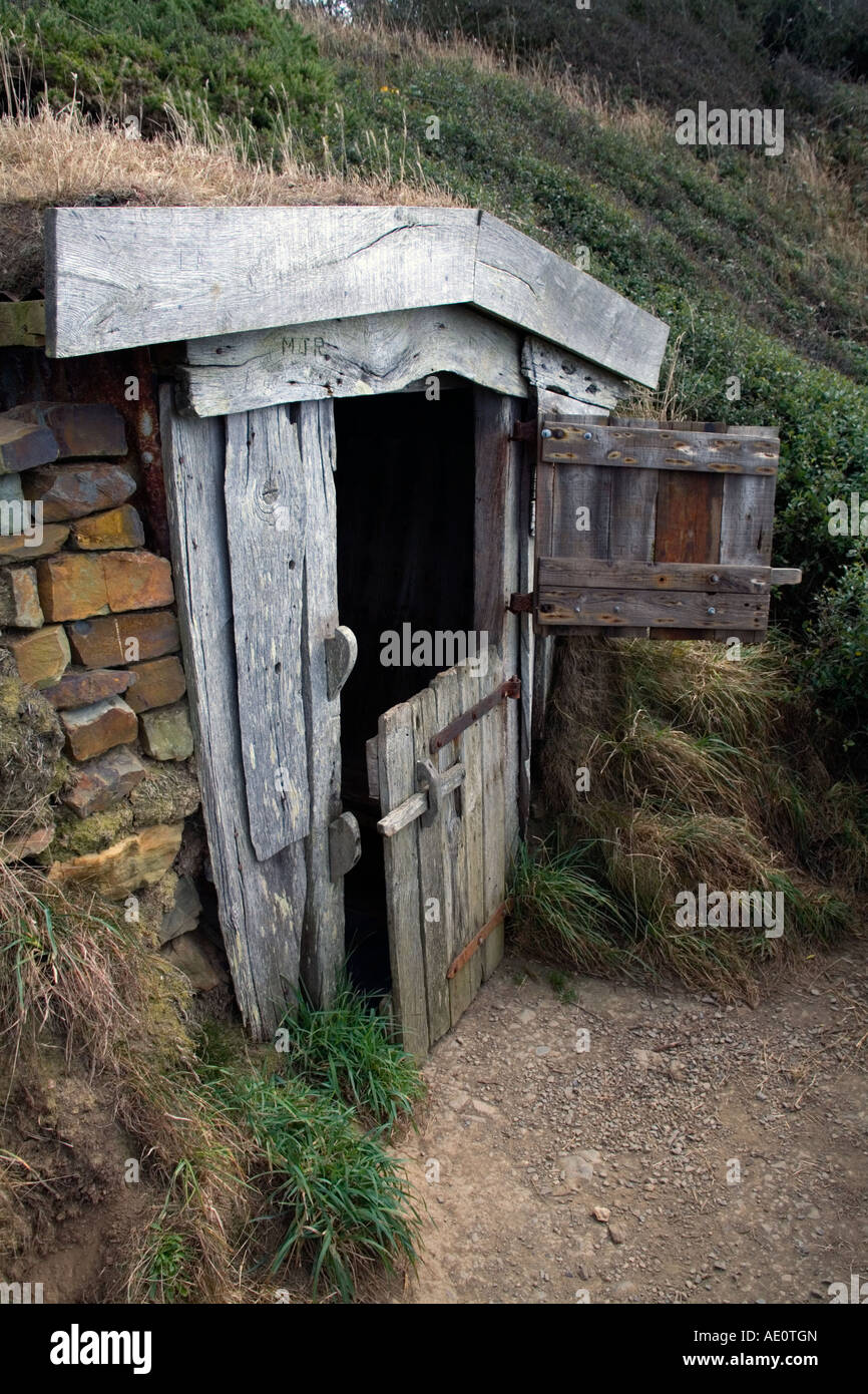 L'entrée du révérend colporteurs hutte près de Cornwall Morwenstow Banque D'Images