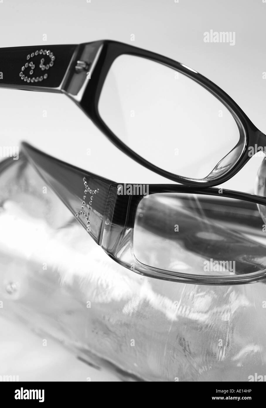 Deux paires de lunettes Banque D'Images