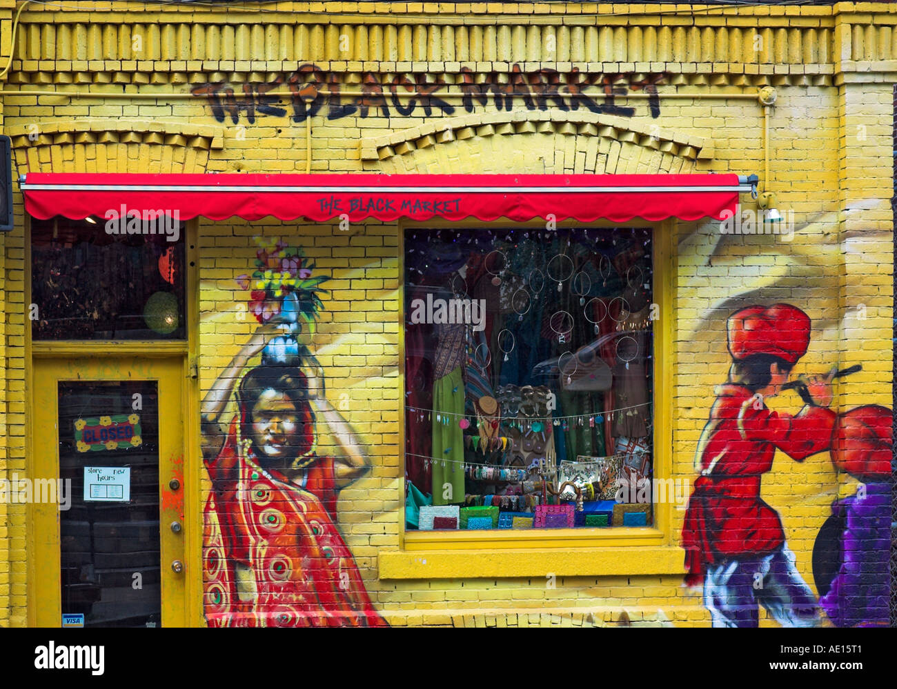 Un beautfully shopfront peint le marché noir à Halifax (Nouvelle-Écosse) Banque D'Images