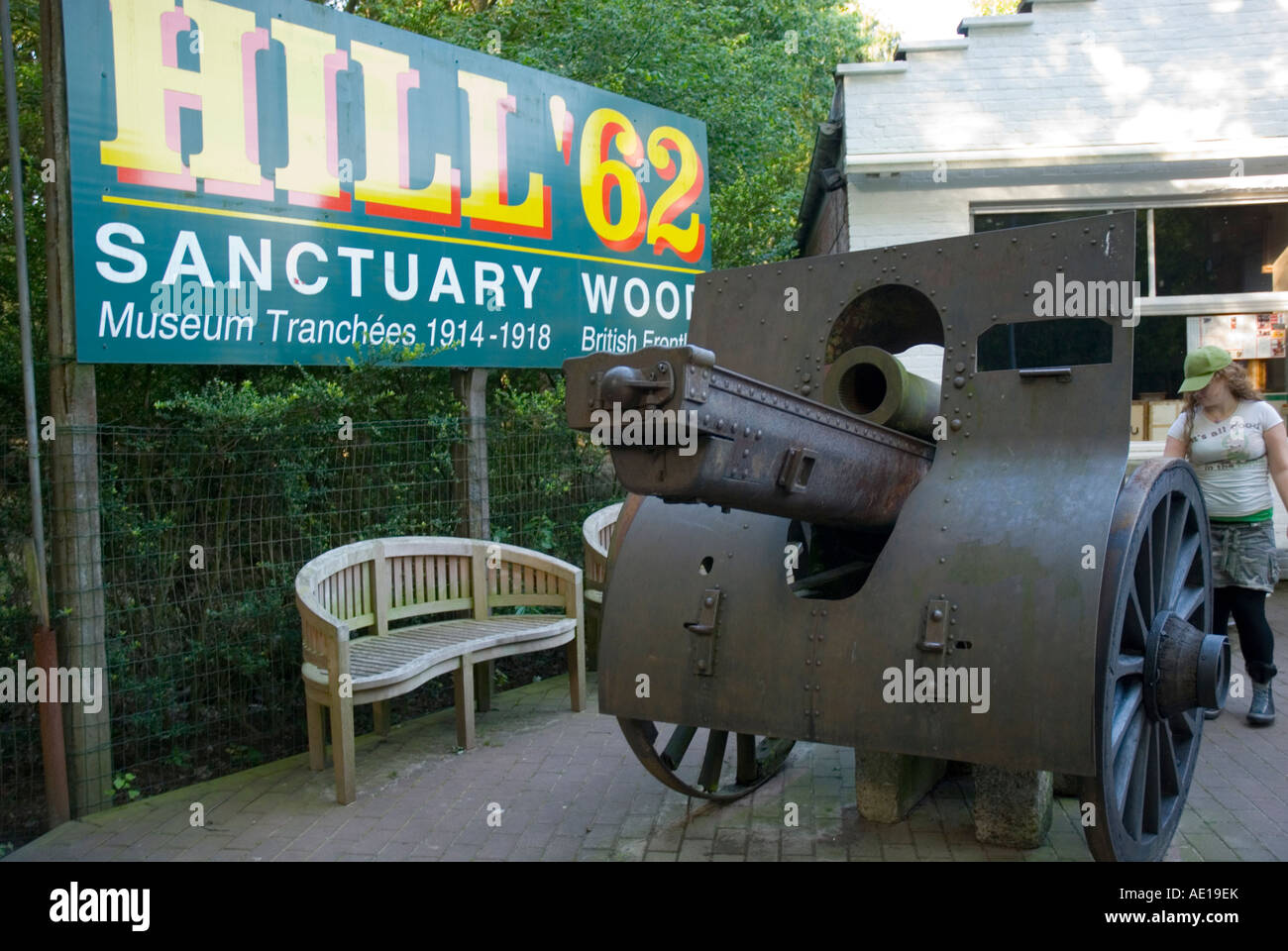Hill 62 Sanctuary Wood Cafe et musée 1914-18 Banque D'Images
