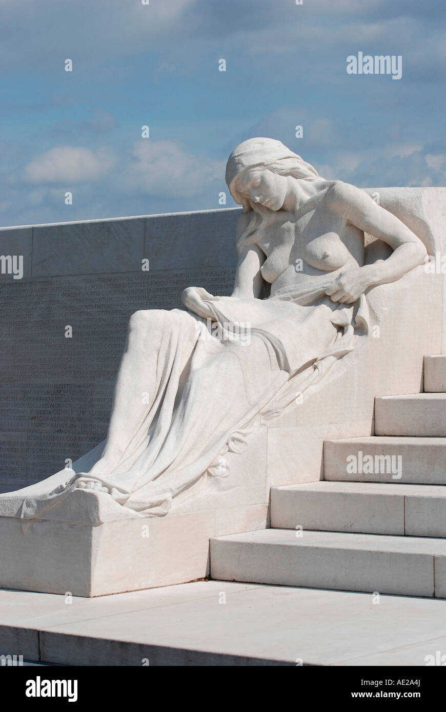 Le Canadian Memorial sur le dessus de la crête de Vimy. Banque D'Images