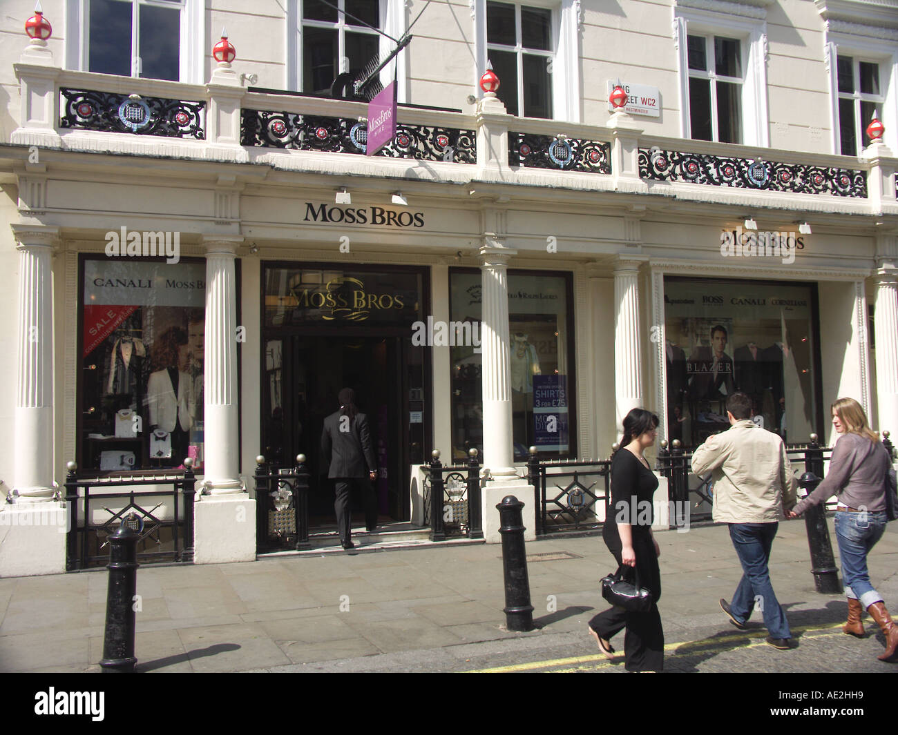 Moss Brothers shop King Street Central London England Banque D'Images