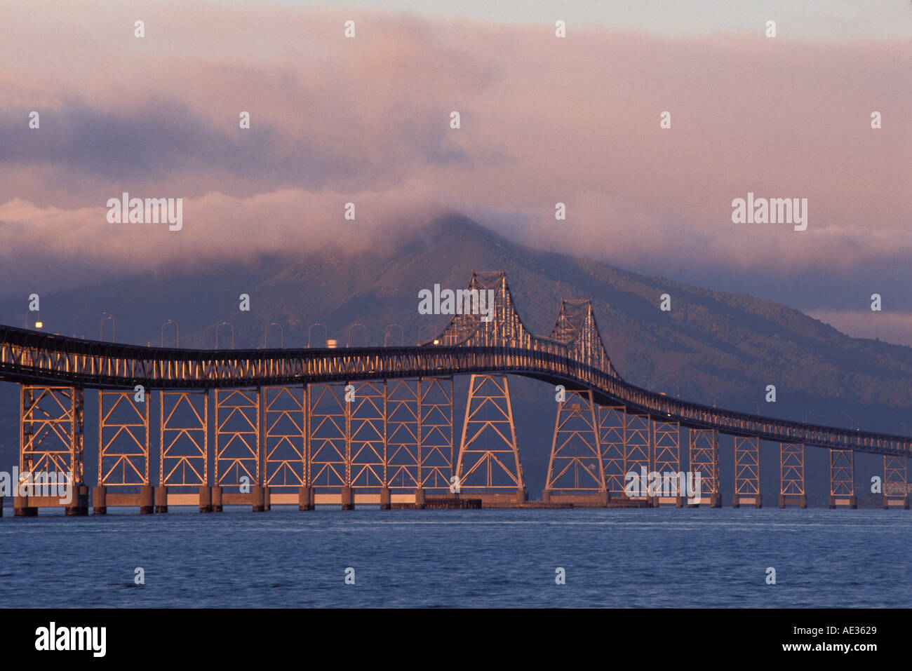 La Californie, San Francisco Bay, Richmond Pont San Rafael Banque D'Images