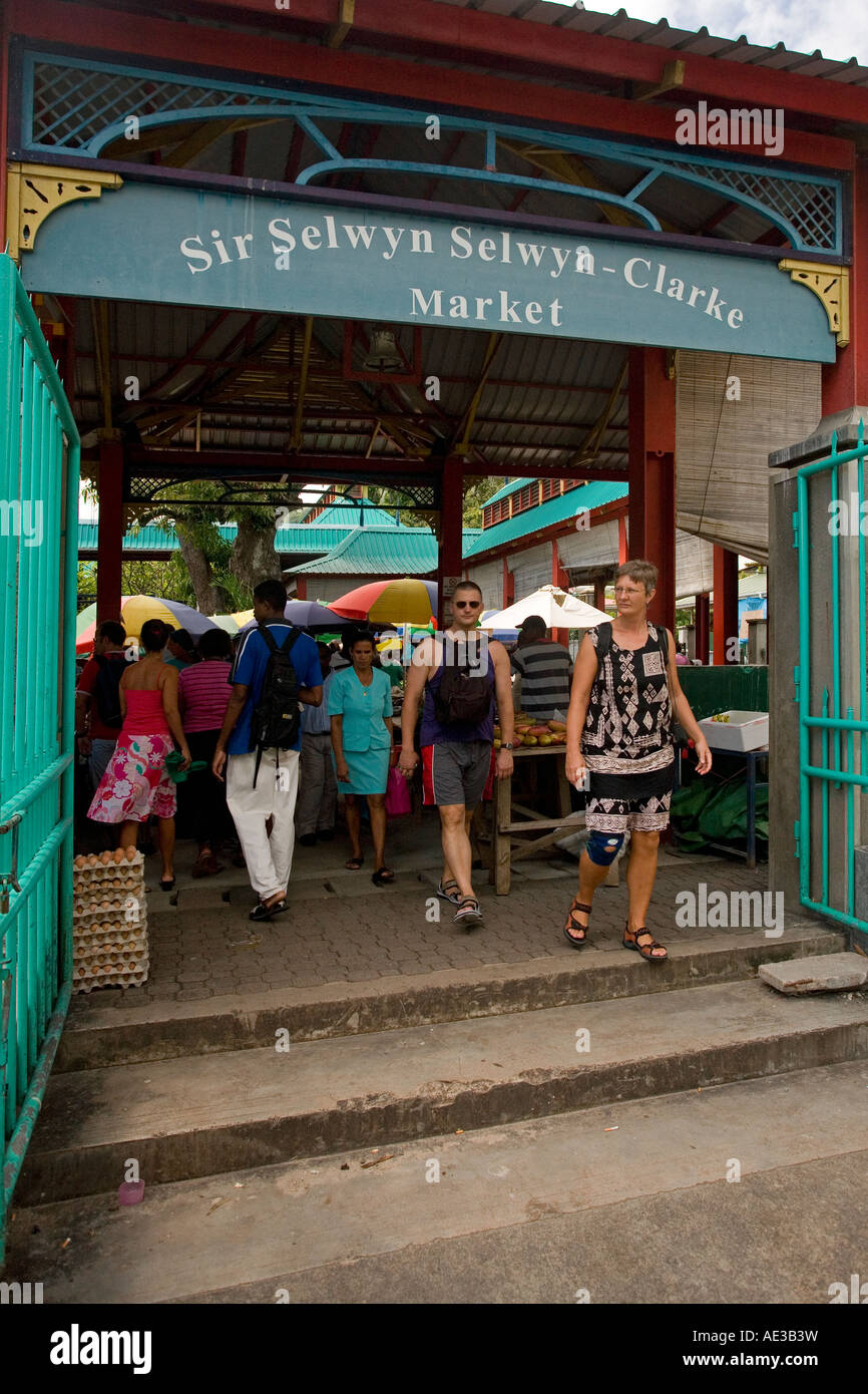 Le coloré marché de Victoria Mahe Island Seychelles Photo Stock - Alamy