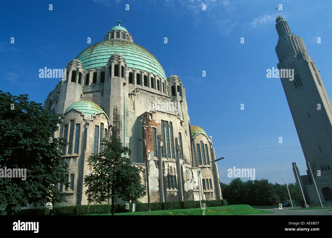 Belgique Liege Luik world war one memorial against sky Banque D'Images