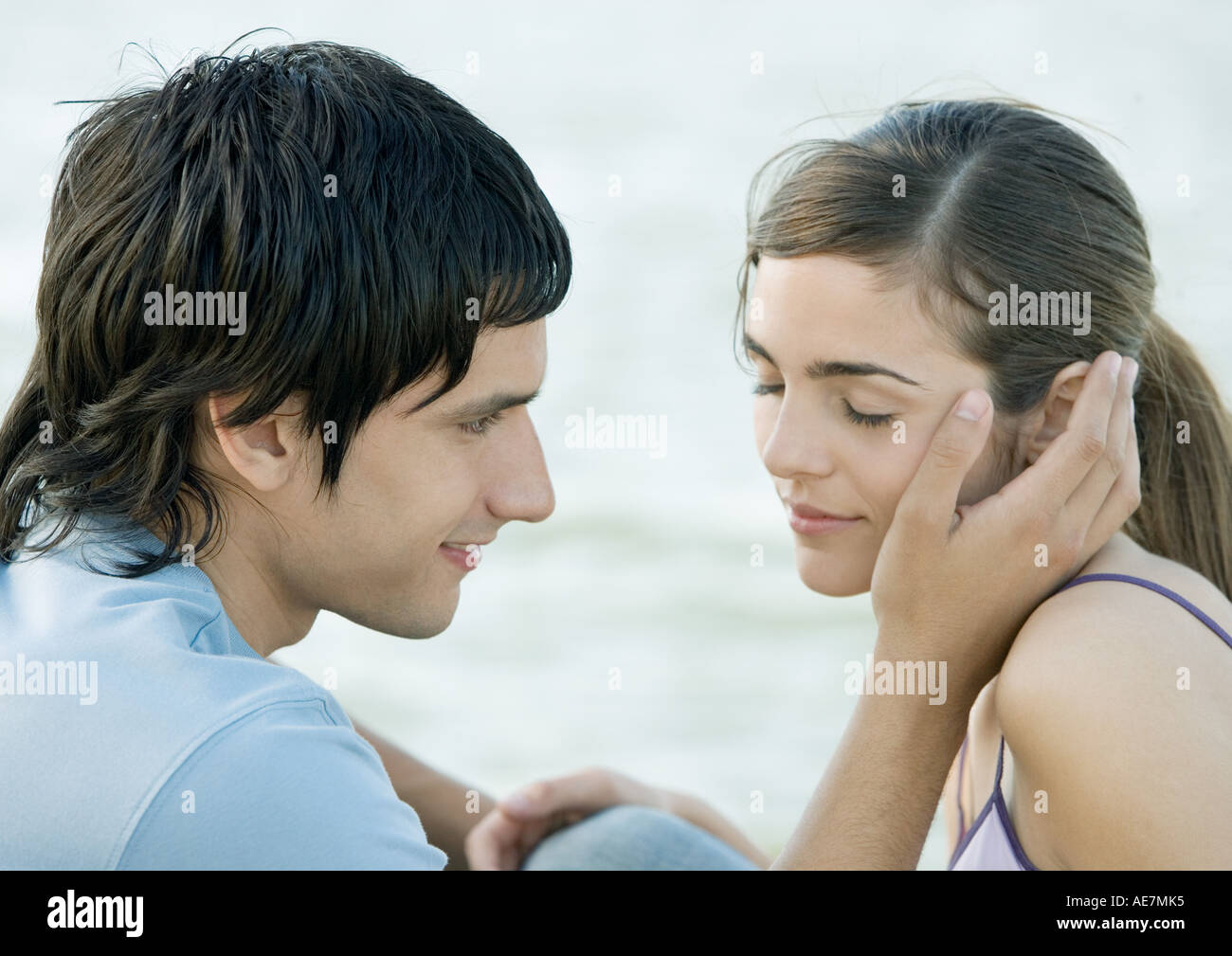Jeune couple, man woman's face Banque D'Images
