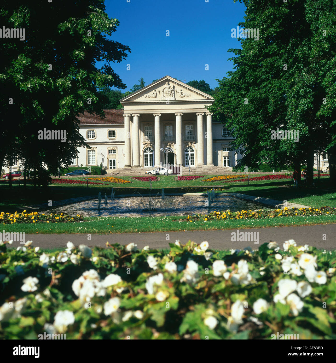 Parc en face du Casino, Casino Aix-la-Chapelle, Achen, Rhénanie du Nord-Westphalie, Allemagne Banque D'Images