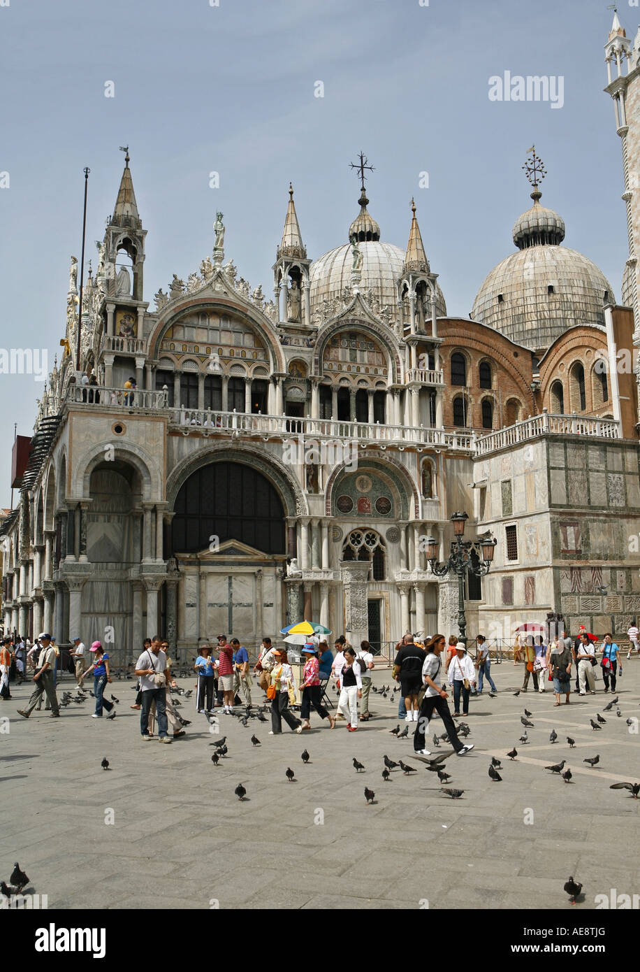 Piazza San Marco avec le Palazzo Ducale et Basilica di San Marco à Venise Italie Banque D'Images