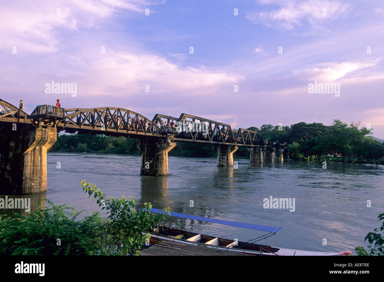 Pont sur la rivière Kwai en Thaïlande Banque D'Images