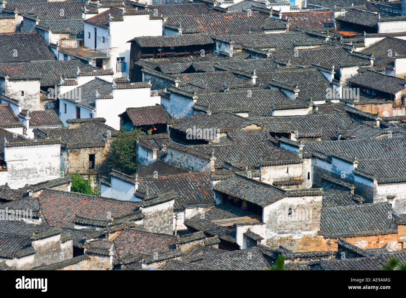 Vue sur le toit de style Huizhou Antique Likeng Village Wuyuan County Chine Banque D'Images