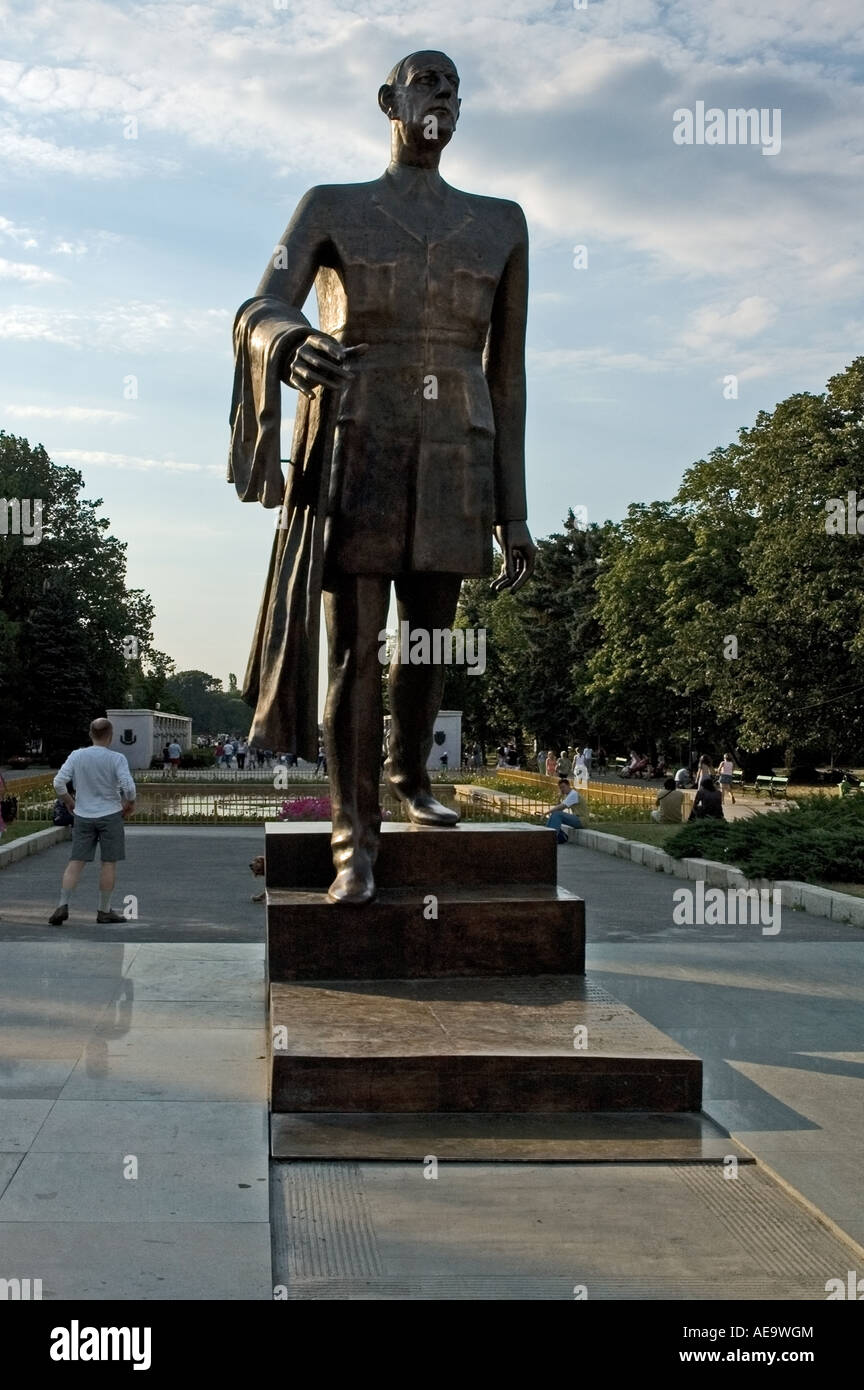 Le général Charles de Gaulle sculpture à Le Parc Herastrau, Bucarest, Roumanie, Europe, UNION EUROPÉENNE Banque D'Images