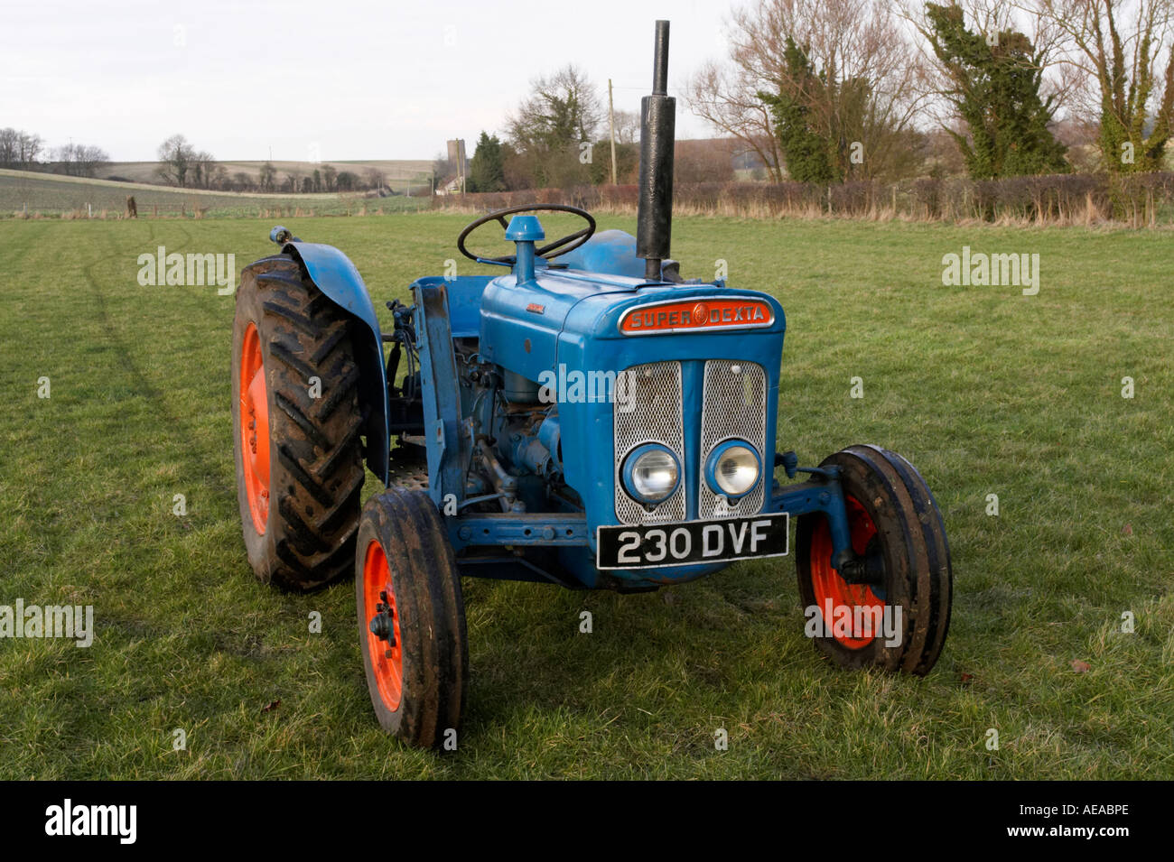Fordson Super Dexta 1962 - Tracteur -1:16 : Sàrl