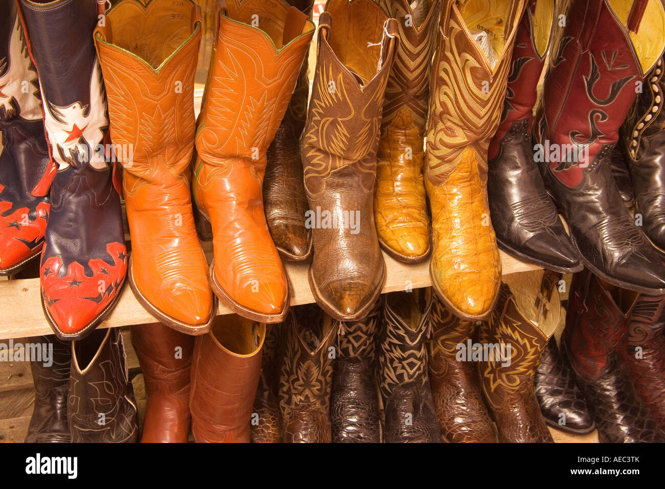Bottes de cowboy western cheval cuir anciennes sangles d