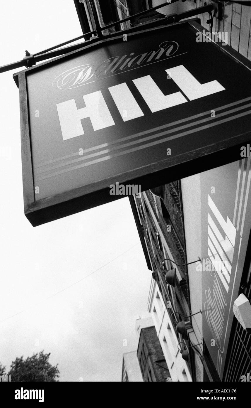 Un bookmaker William Hill shop uk Banque D'Images