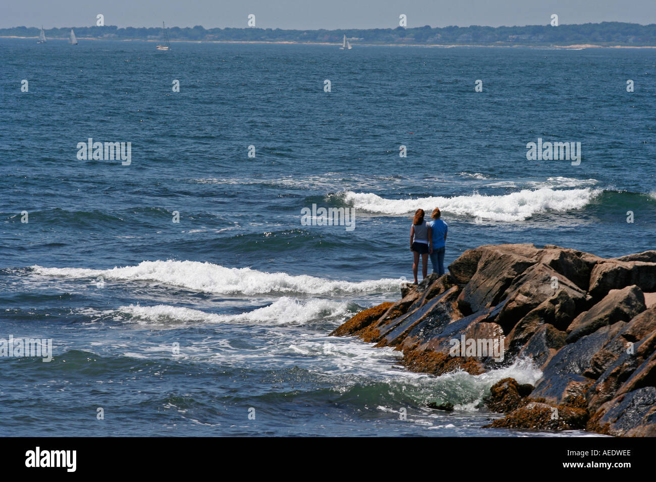 Une plage rocheuse à Newport Rhode Island Banque D'Images