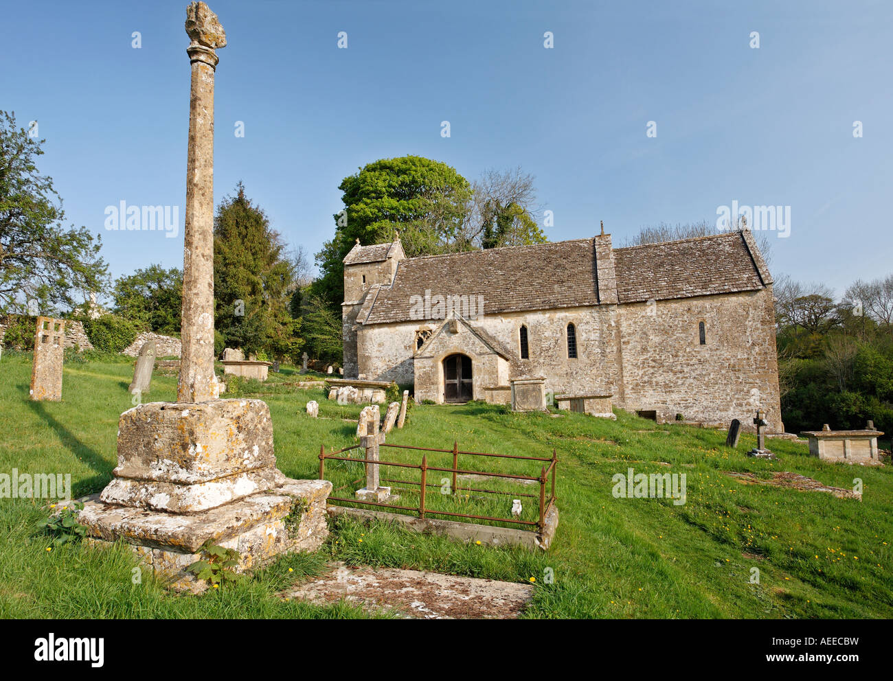 St Michael s'église Duntisbourne Rouse les Cotswolds Gloucestershire England UK Banque D'Images