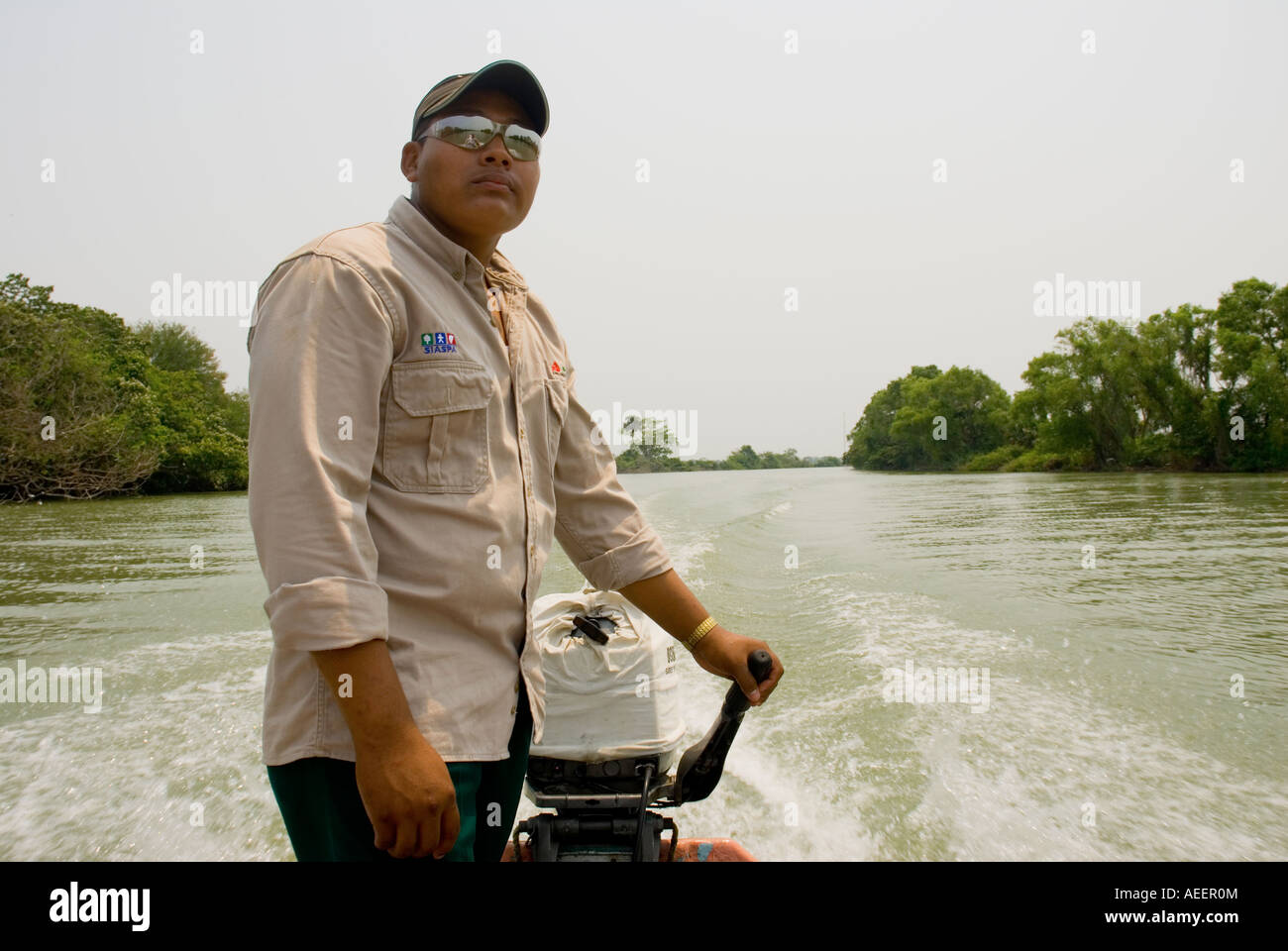 Tacue Ronaldo Manuel Hernández exploite un taxi rivière que PEMEX navettes les travailleurs de José Maria Pino Suarez Tabasco Banque D'Images