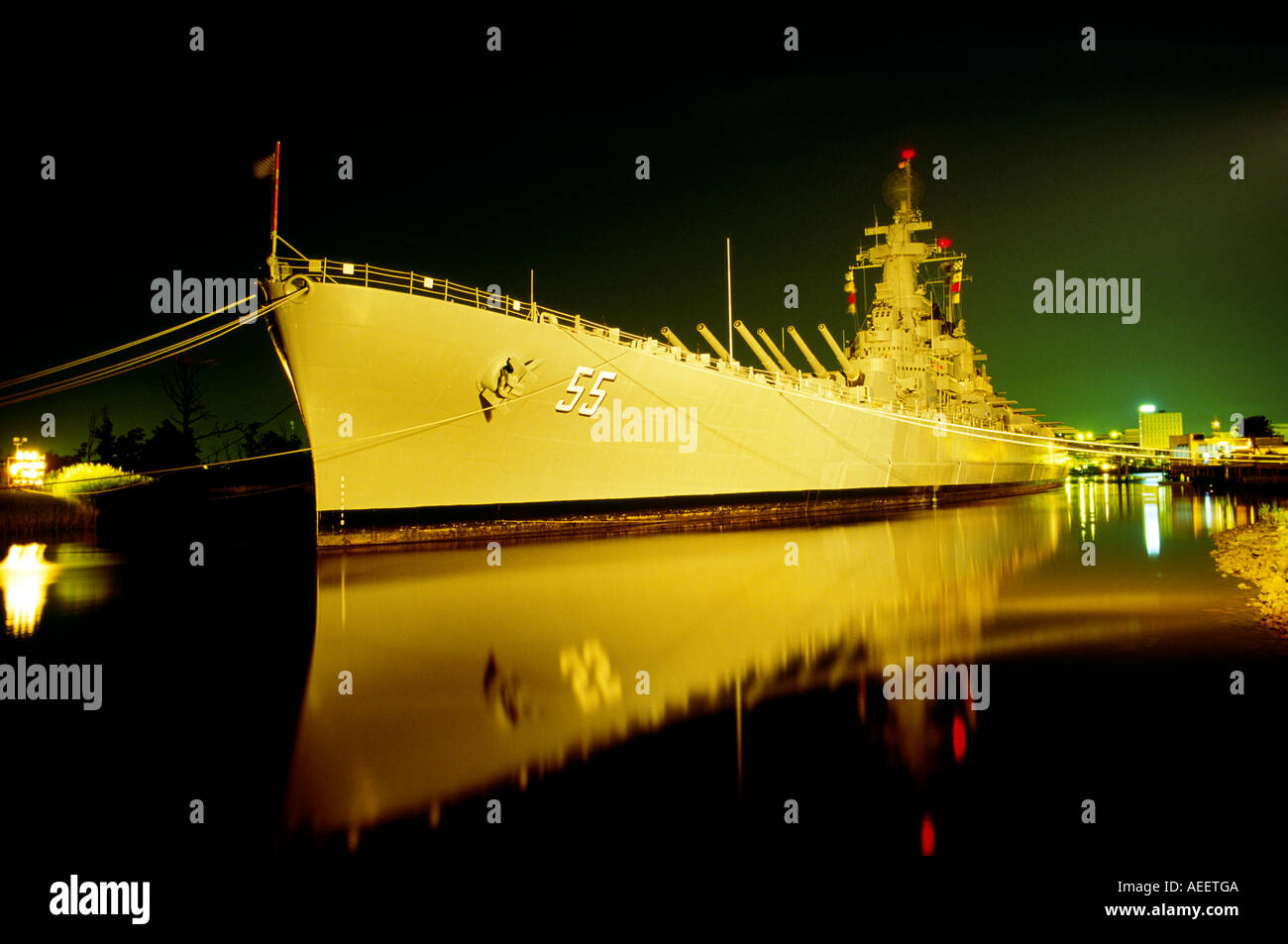 WW2 battleship USS North Carolina. Aujourd'hui un musée sur l'attraction des visiteurs Eagle Island, port de Wilmington, Caroline du Nord, États-Unis Banque D'Images