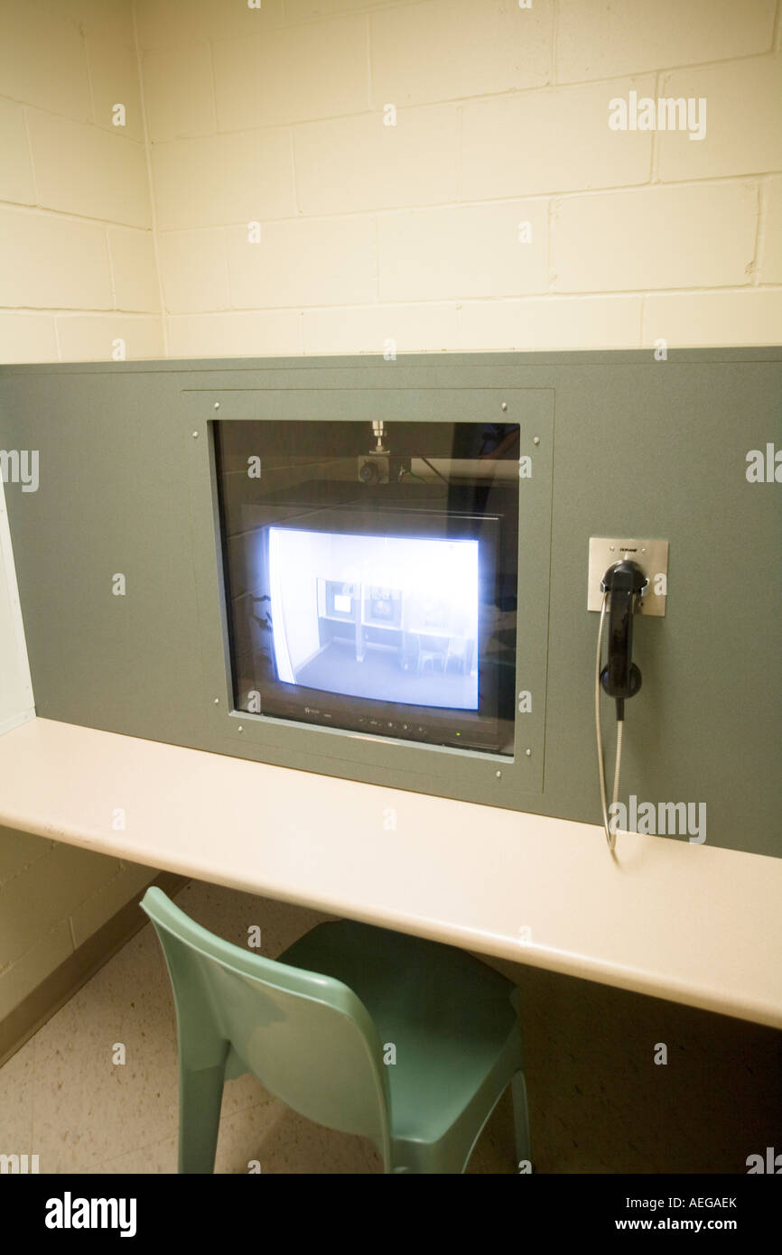 Visite vidéo est une façon pour les détenus dans l'unité spéciale de gestion de la ségrégation ont visites de prison à sécurité maximale. Banque D'Images