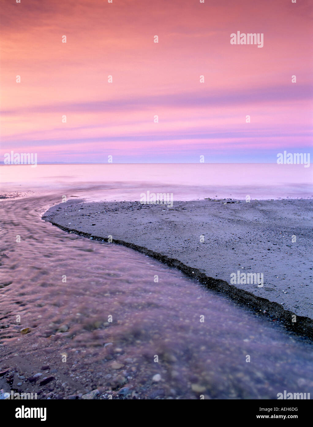 Pachard Creek sur Kelgan Island avec sunrise Alaska Banque D'Images