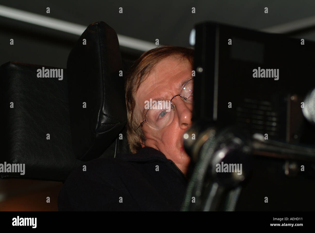 Stephen William Hawking CH CBE FRS FRSA,Anglais physicien théorique, cosmologiste, auteur et directeur du cosmologiste théorique à Cambridge University Banque D'Images