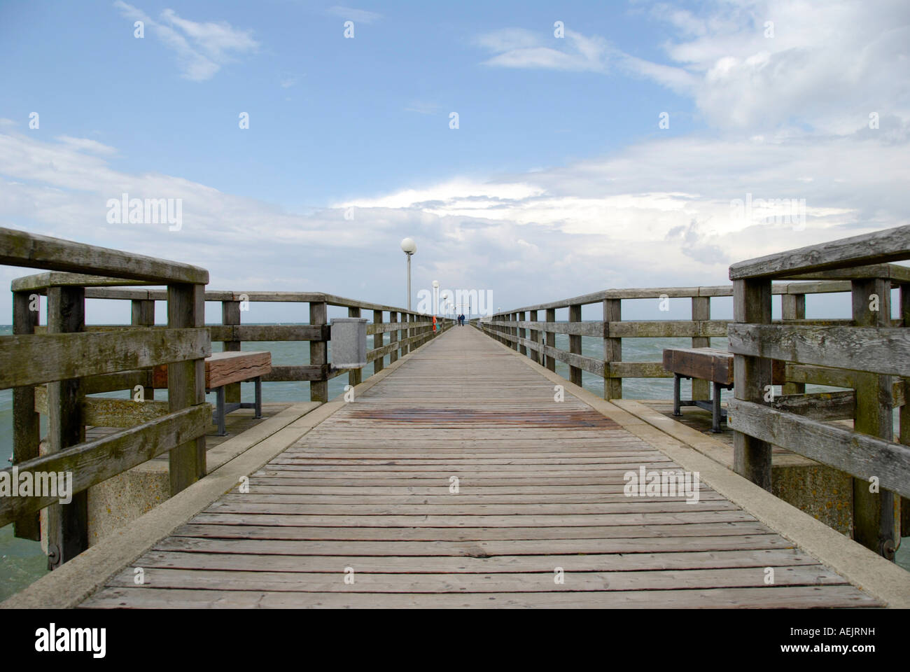 Jetée à la station côtière Wustrow, côte de la mer Baltique, Fischland Darss Zingst,,, Mecklenburg-Vorpommern, Allemagne Banque D'Images