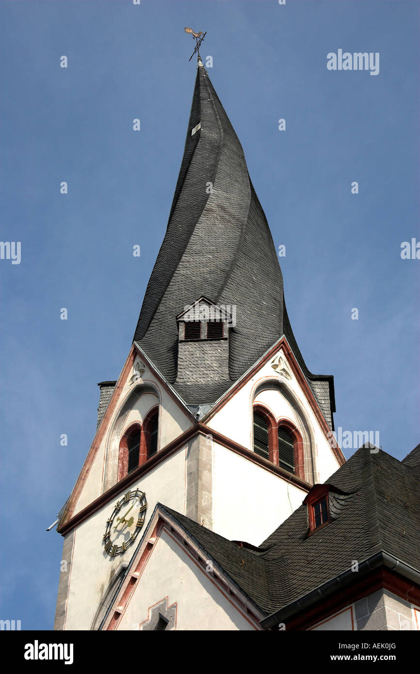 Le twisted spire, église Saint Clemens, Mayen, Rhénanie Palatinat, Rhénanie -, Allemagne Banque D'Images