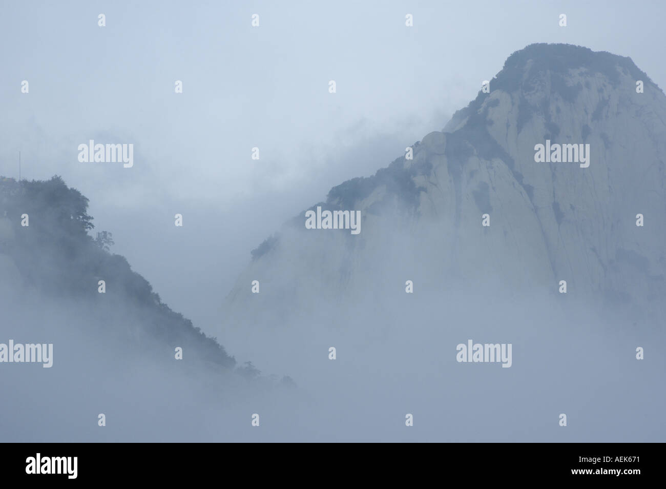 Chine Shaanxi Le Hua Shan Montagne sacrée se trouve à 120 km à l'Est de Xian Banque D'Images